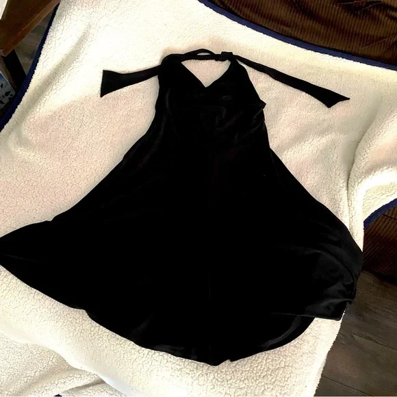 Jones New York Black Halter Dress - Picture 2 of 4